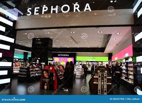 sephora doha mall mall.